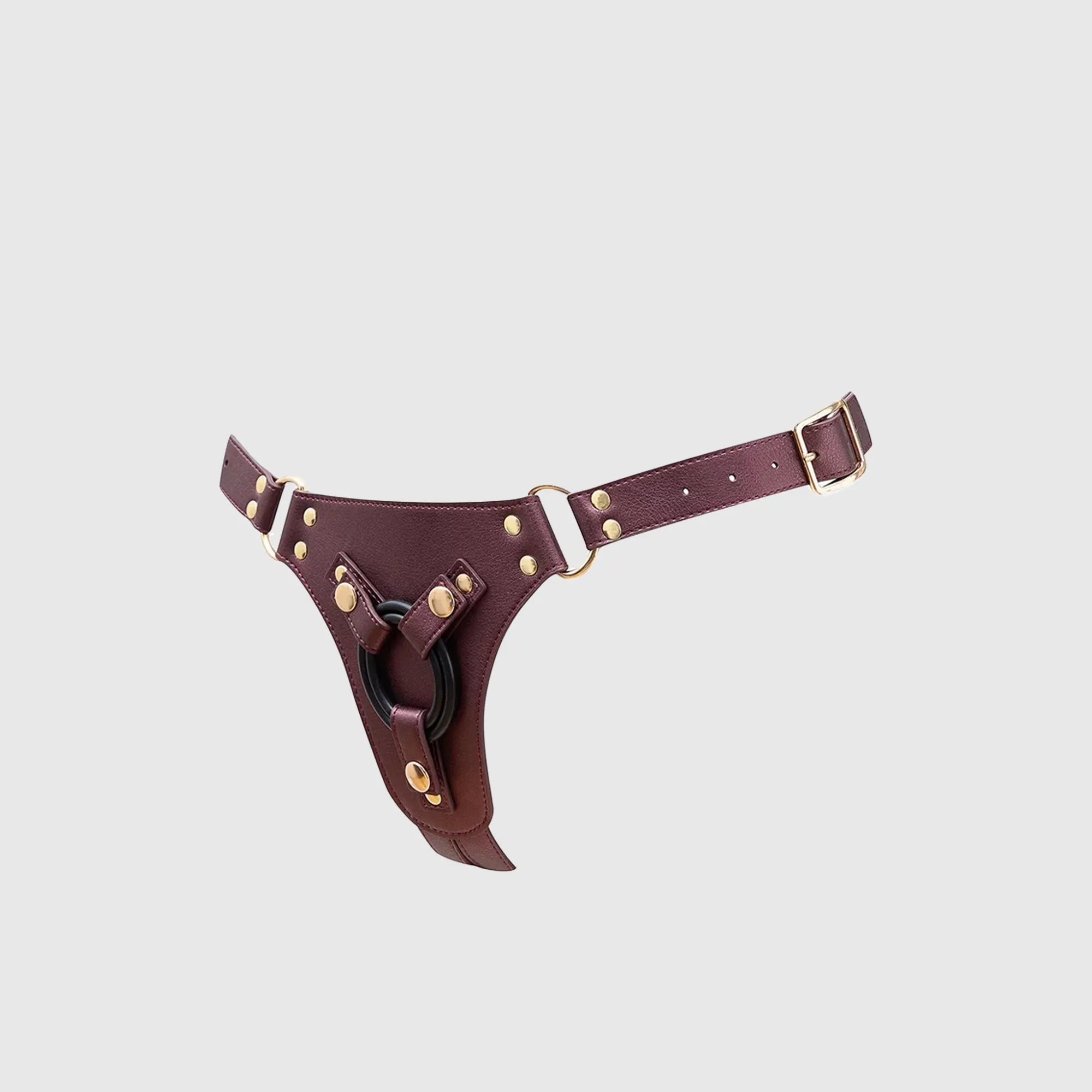 Vue latérale du harnais simple en simili cuir aubergine – Strap-On-Me