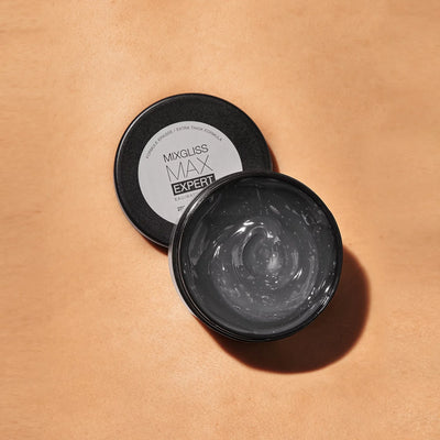 Mixgliss Max Expert lubrifiant à base d’eau – pot ouvert montrant la texture dense du gel