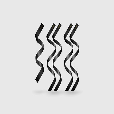 Pack de cinq bandeaux satin noirs avec inscription "Juste Pour Toi" pour jeux BDSM, parfaits pour attacher poignets et chevilles.