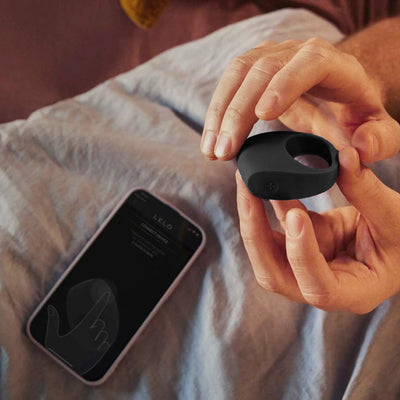Cockring connecté et rechargeable Lelo Tor 3, design ergonomique